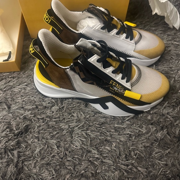 Fendi Flow Sneakers, women’s size 38.5/8.5 - Picture 5 of 8